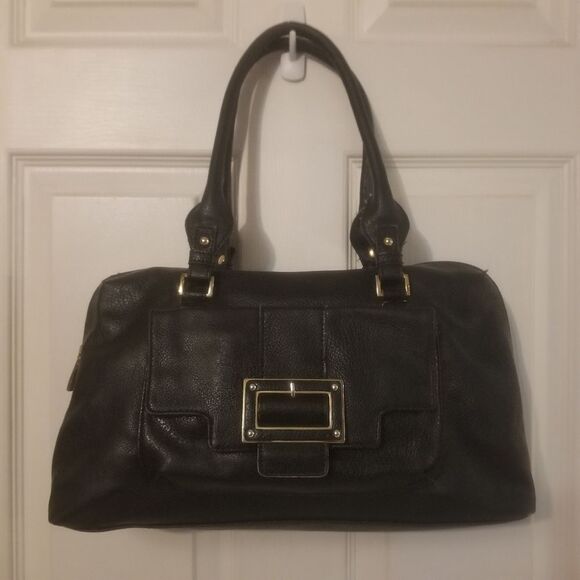 Liz Claiborne Handbags - Liz Claiborne Black Faux Leather Satchel Double Handle Zippered Shoulder Bag